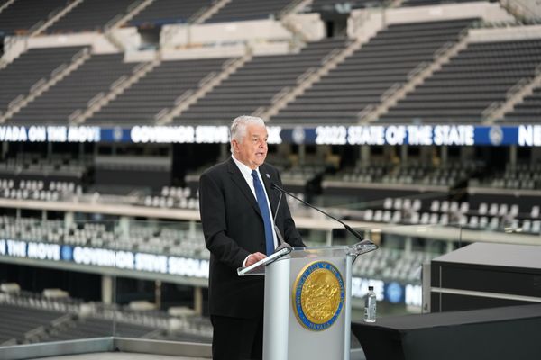 Democratic Gov. Steve Sisolak delivered a state of the state address on Feb. 23, 2022. (Photo by Omer Khan | Las Vegas Raider